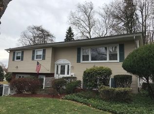 47 Cedar St, Tappan, NY 10983