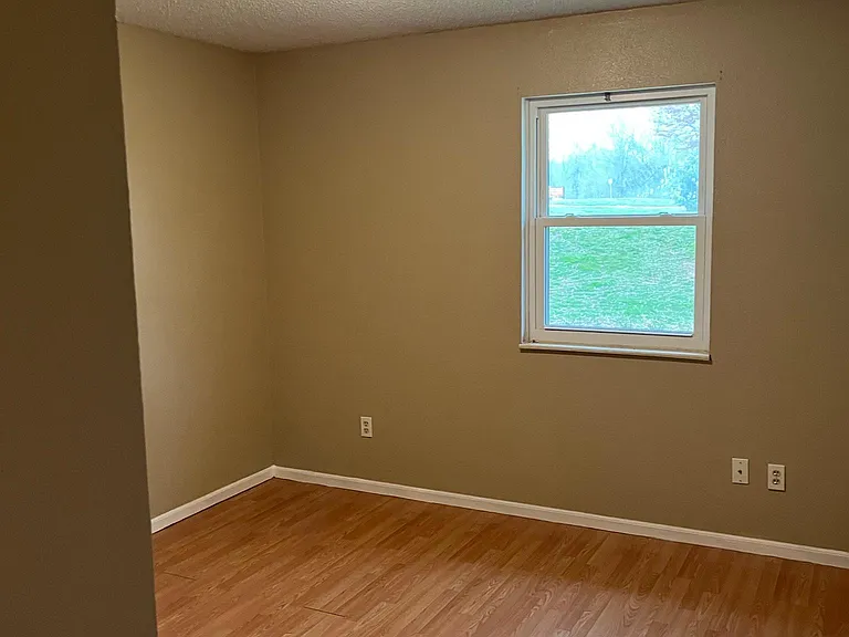 420 Willow Bend Dr — Photo 6