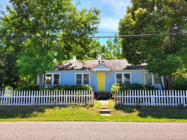 1013 22nd St, Gulfport, MS 39501