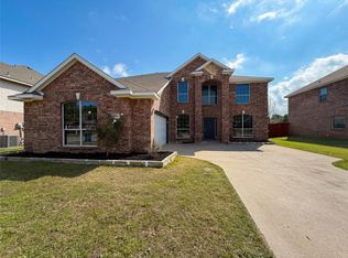 916 Matagorda Ln, Desoto, TX 75115