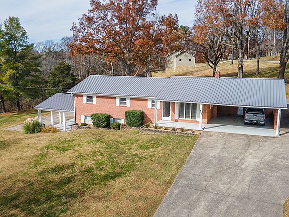 4th image of 280 Falcon Cir