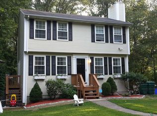 165 Capstan St, Jamestown, RI 02835
