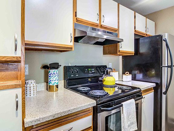 Landmark at Tanasbourne apartments community photo