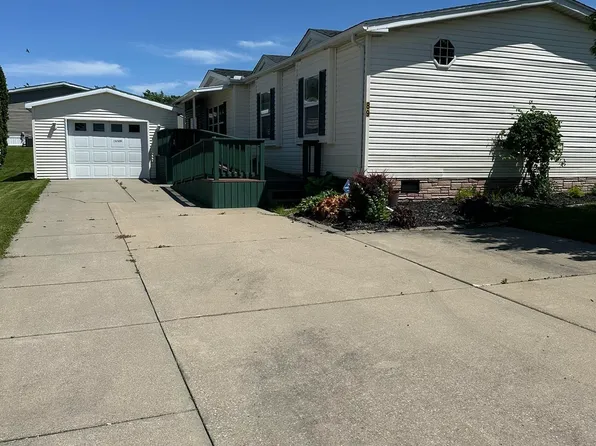 89 Hamilton St, Swartz Creek, MI 48473
