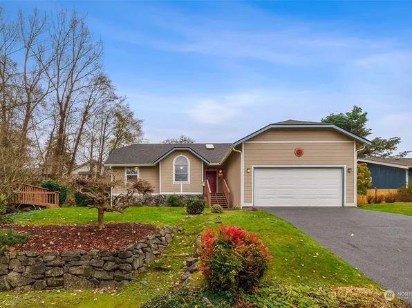 8412 S 17th Street, Tacoma, WA 98465