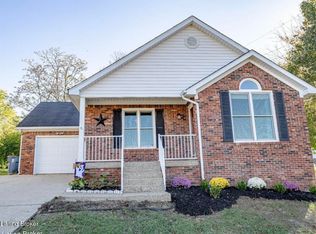 503 Hunting Hills Dr, Shelbyville, KY 40065