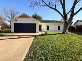 7129 Southridge Trl, Fort Worth, TX 76133