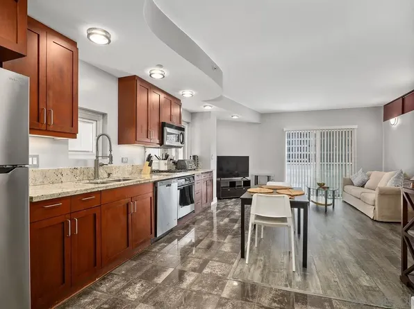 550 15th St, San Diego, CA