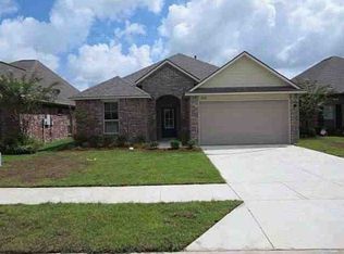 4094 Carolina Dr, Addis, LA 70710