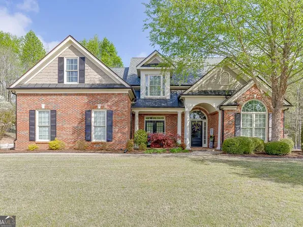 505 Hunting Hills Dr, Braselton, GA 30517