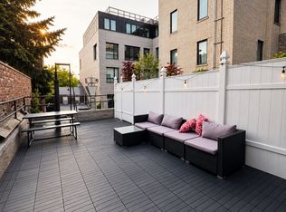 799 Manhattan Ave #2L, Brooklyn, NY 11222