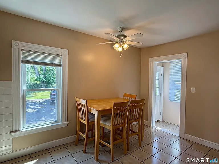 11 Hine St — Photo 13