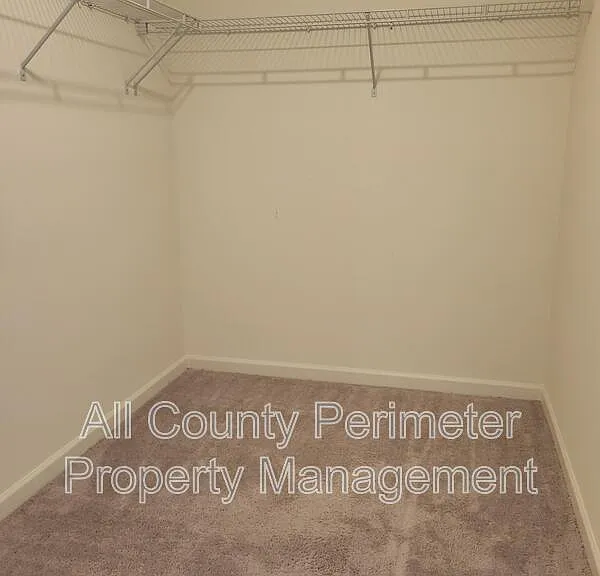 314 Penn Station Way — Photo 9