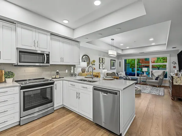 61 Festival Way #122, Strathcona County, AB T8A 4Y9