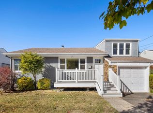 3 Allan Ter, Secaucus, NJ 07094