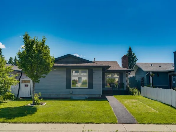 24 W Shawcliffe Rd SW, Calgary, AB T2Y 1G2