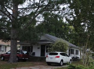 207 W 12th St, Greenville, NC 27834