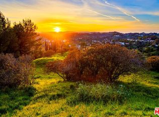 2601 Summitridge Dr, Beverly Hills, CA 90210