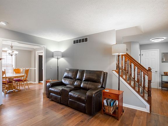 4th image of 12087 Rachel Ann Dr