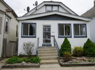 1613 S 29th St, Milwaukee, WI 53215