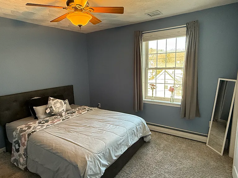 Master bedroom with en suite bathroom