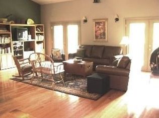 1173 Piney Point Dr, Roach, MO 65787