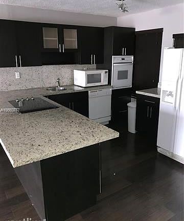 2nd image of 1200 14th St APT 7C
