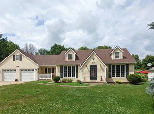 510 E Washington St, Exira, IA 50076