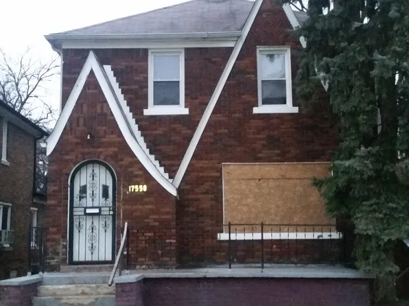 17558 San Juan Dr, Detroit, MI 48221