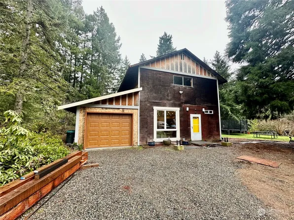 18719 225th Avenue E, Orting, WA 98360