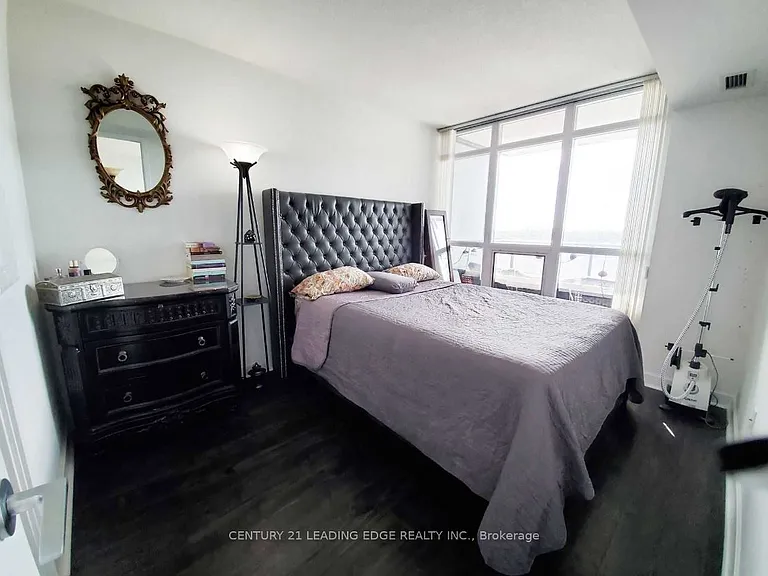 19 Singer Ct #625 — Photo 4