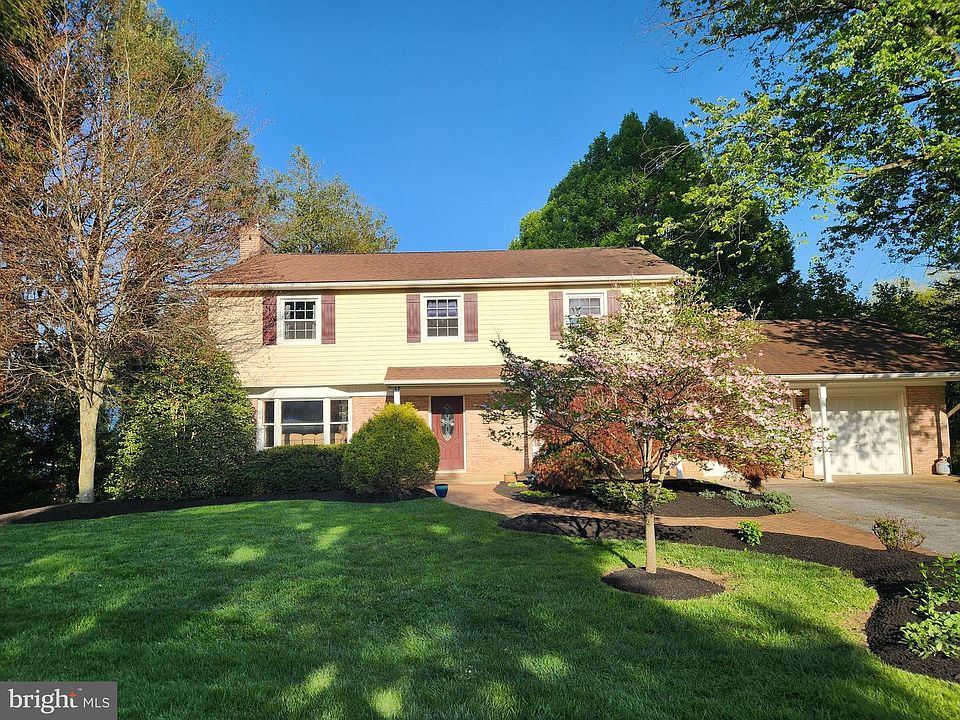 1st image of 709 Bayberry Cir