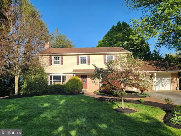 709 Bayberry Cir, Westminster, MD 21157