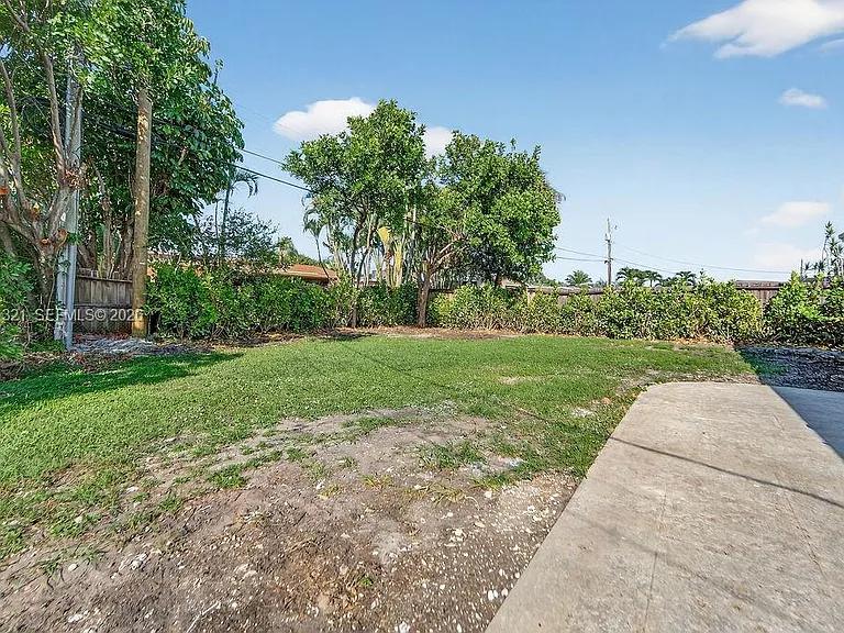 756 Cinnamon Rd — Photo 20