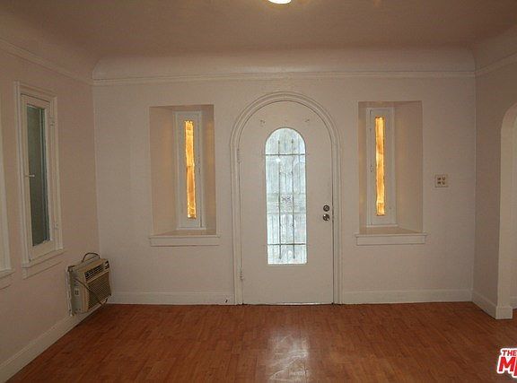 2nd image of 200 N Normandie Ave