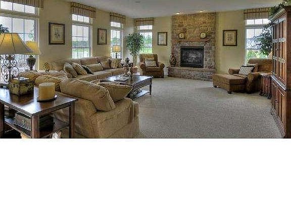 3rd image of 1240 Ann Dr