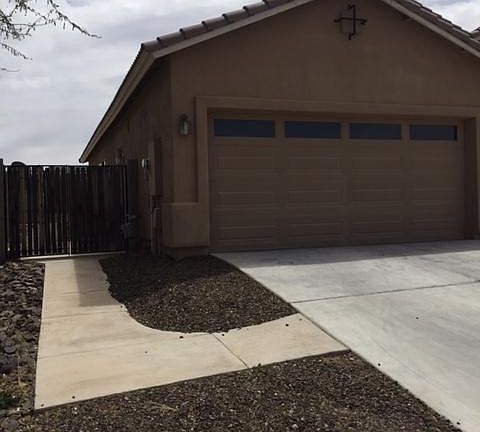 3rd image of 8813 S 10th Dr
