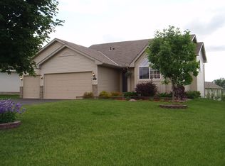 807 Lodge Dr, Jordan, MN 55352