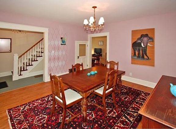 4th image of 1097 McLean Ave
