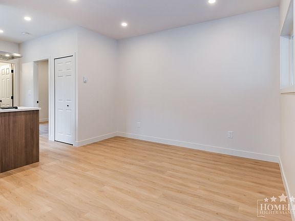 5th image of 18113 57a Ave