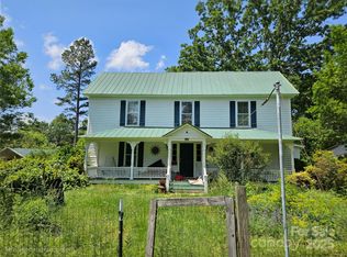 368 Settlemyre Rd, Morganton, NC 28655