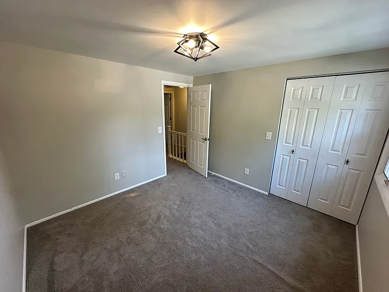 6008 Cordava Ct — Photo 42