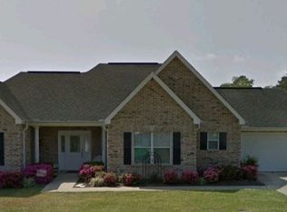 107 Dalewood Dr, Silsbee, TX 77656