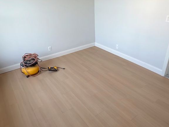 2nd image of 3142 103rd St APT 3B