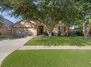 5908 Parkplace Dr, Argyle, TX 76226