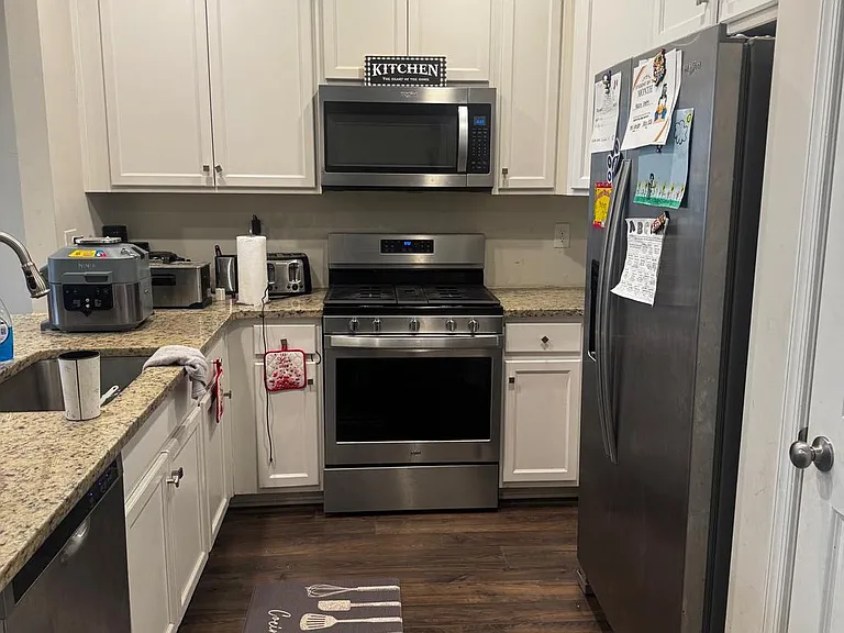 8 Peregrine Way — Photo 4