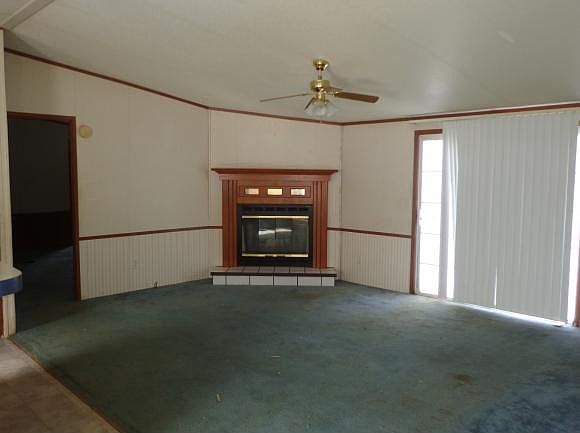 2nd image of 1515 Drystone Branch Rd