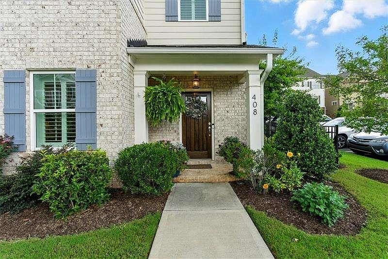 1st image of 408 Silverbell Way
