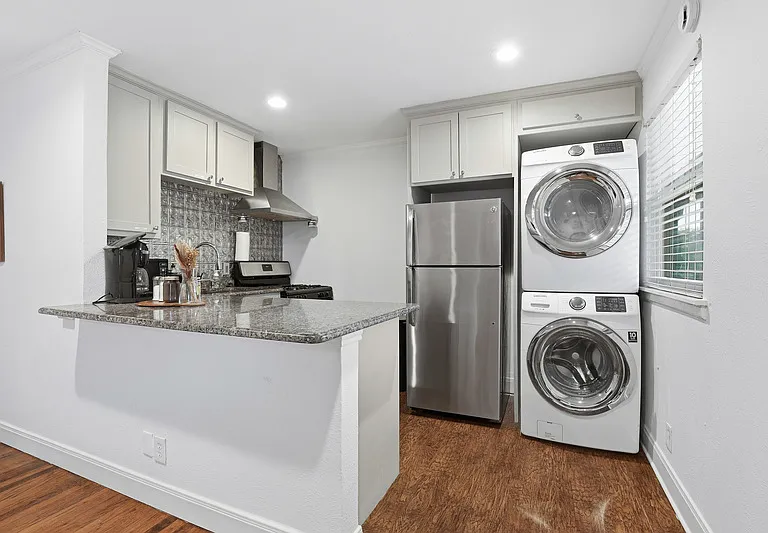 3125 S University Dr #4 — Photo 4