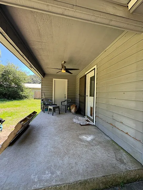 3 bed, 1008 sqft, $1,850 — Photo 4